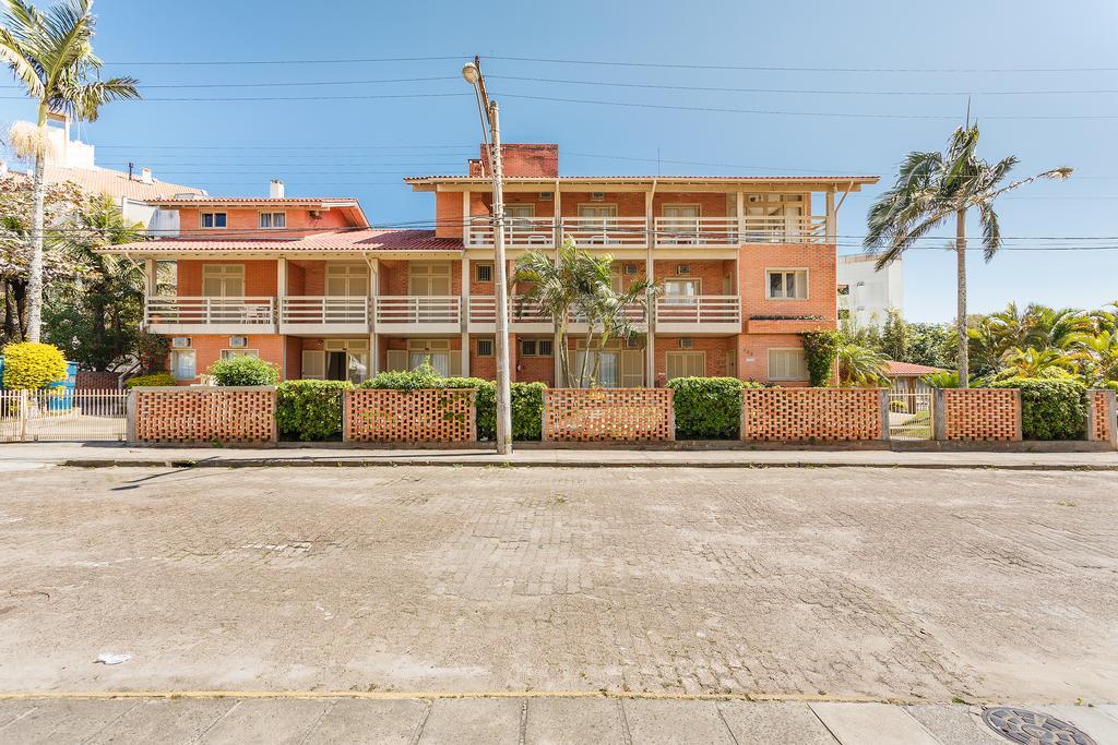 Pousada Residencial Alamandas Hotel Florianopolis Exterior photo