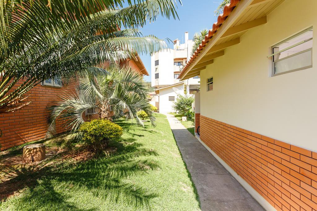 Pousada Residencial Alamandas Hotel Florianopolis Room photo